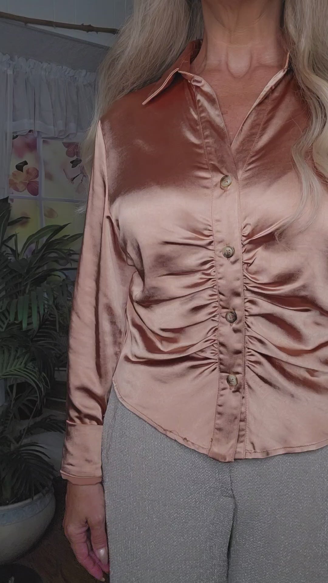 Satiny Long Sleeves Button-Down Top