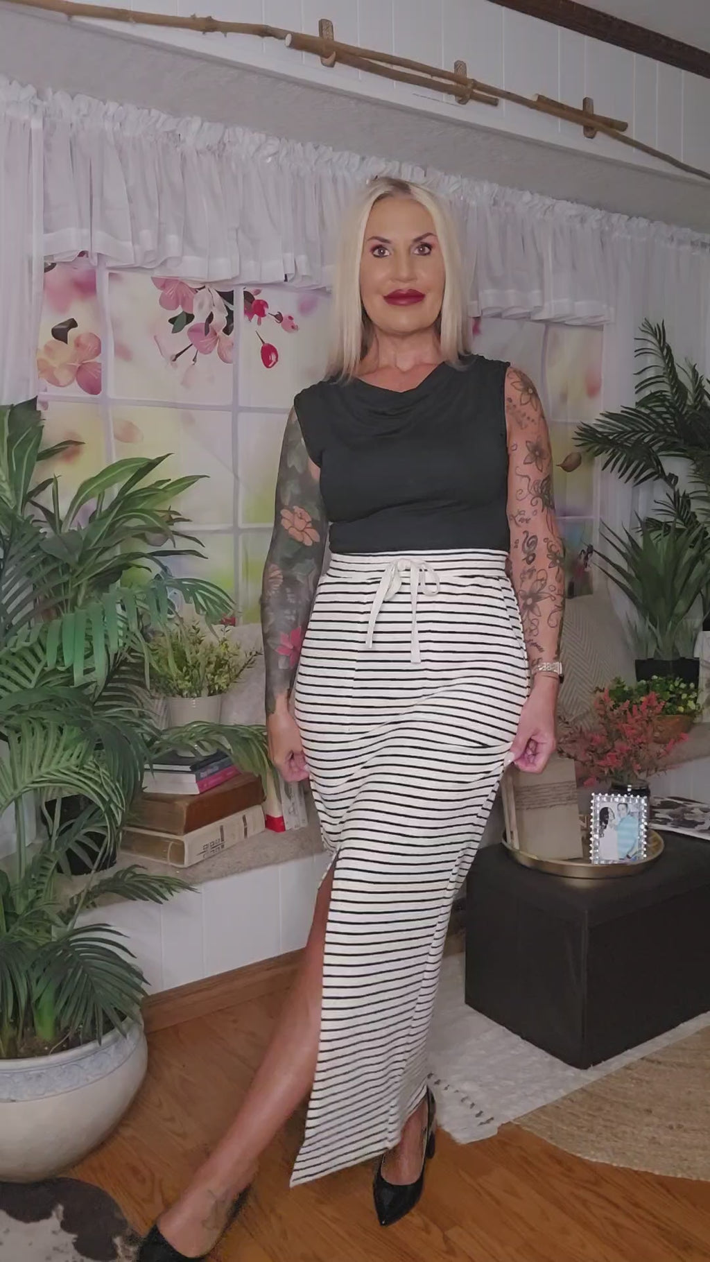 Striped Fine Knit Skirt